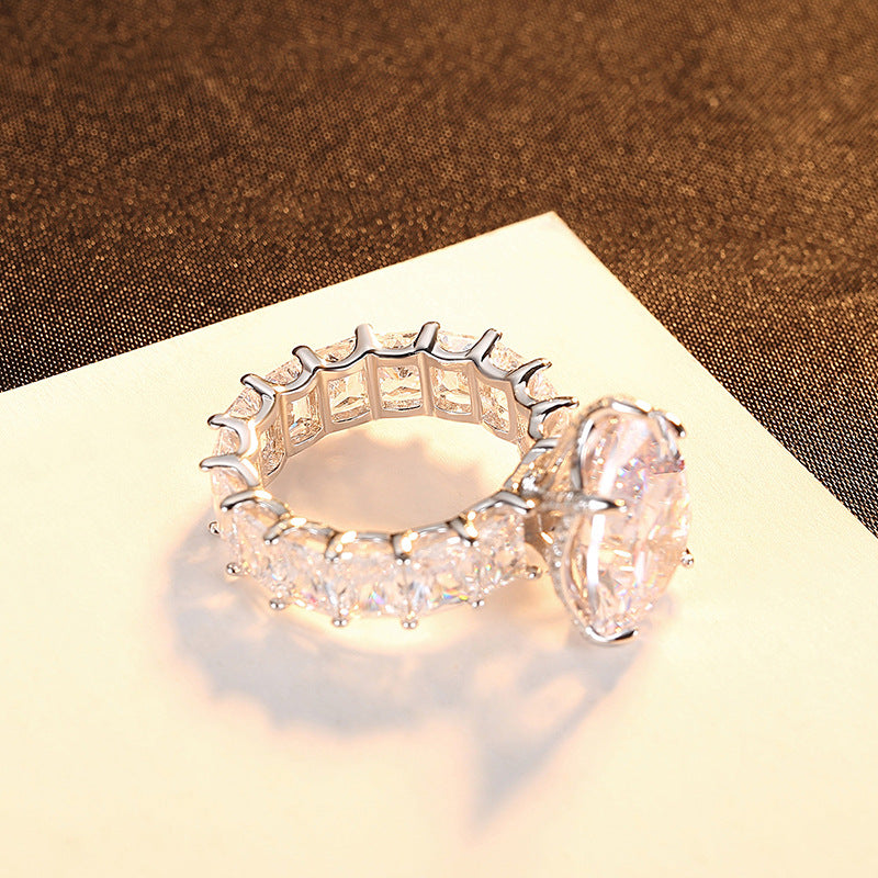 GLITZ 925 Crystal Ring