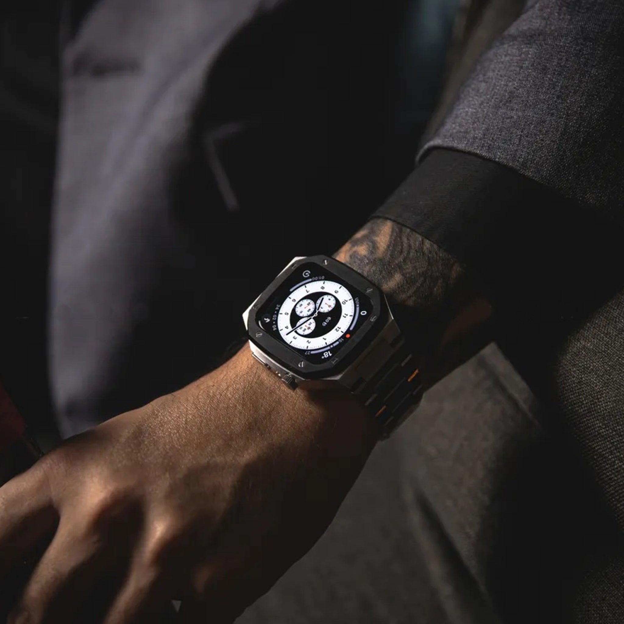 WRAITH II Premium Stainless Steel and Silicon Case & Band - Luxe Life Accessories